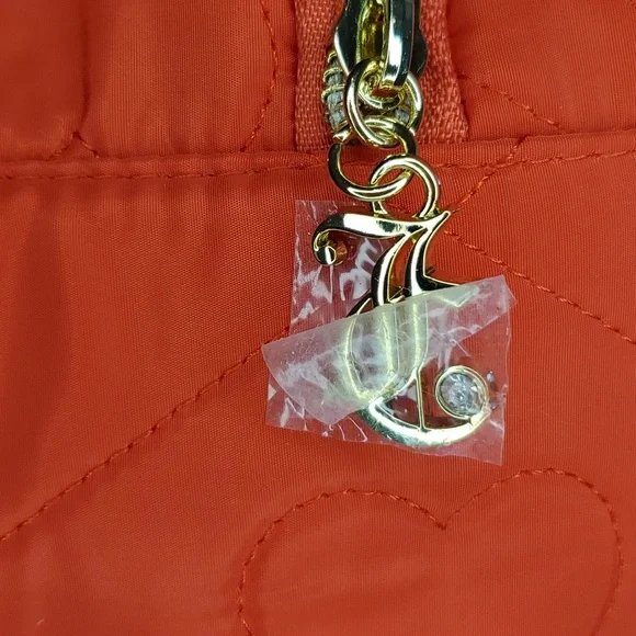 🎉HP🎉Juicy Couture ❤️NWT❤️ Red Travel Cosmetic Bag! ❤️❤️❤️ - Picture 9 of 17